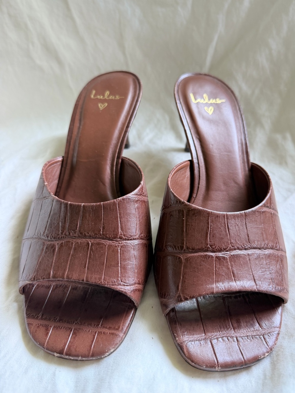 Lulu's Brown Croc-Embossed Open-Toe Mule Heels